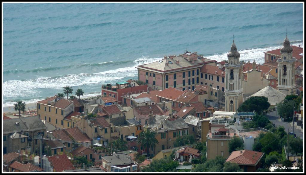 Hotel Villa Ida Family Wellness Laigueglia Extérieur photo